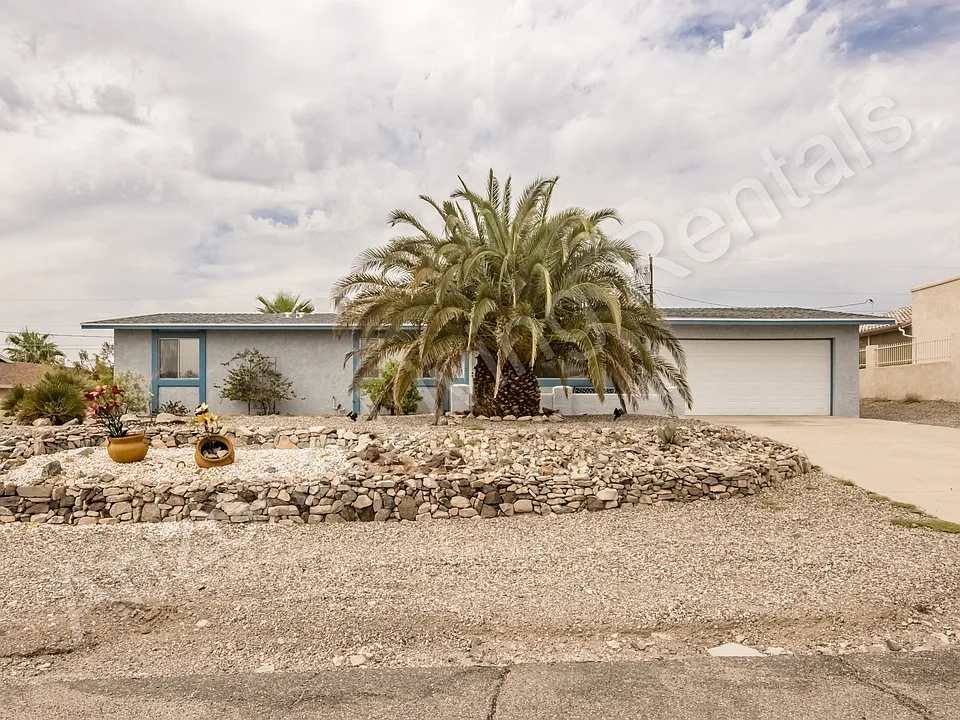 3211 Pintail Dr