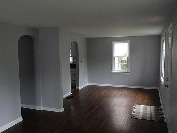 4th image of 2700 Columbus Ave