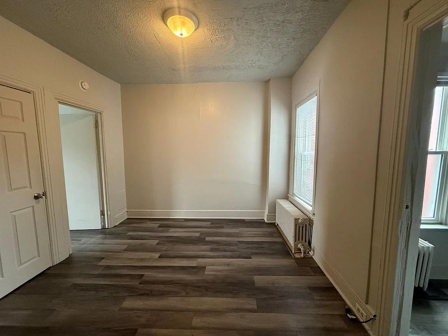 807 Columbia Avenue — Photo 3