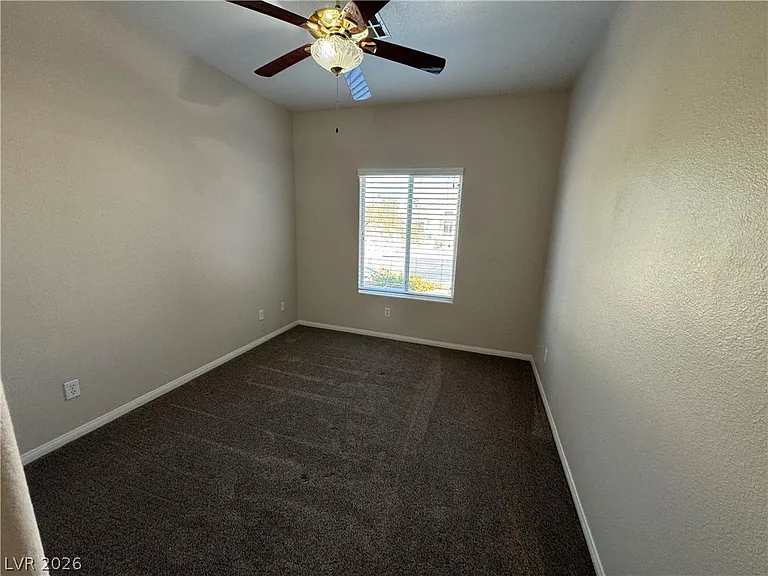 787 Fairway Dr — Photo 16