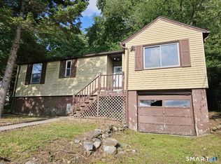 66 Chesterfield Ave, Wolcott, CT 06716