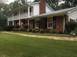 5817 Tony Peck Rd, Murrayville, GA 30564