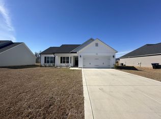 278 Guard Ln, Parkton, NC 28371