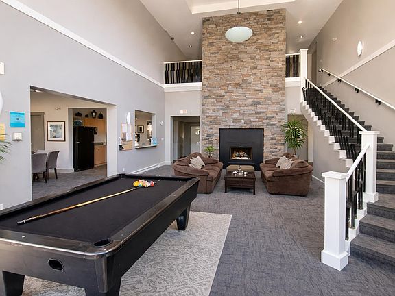 3rd image of 2951 Silver Springs Blvd #203