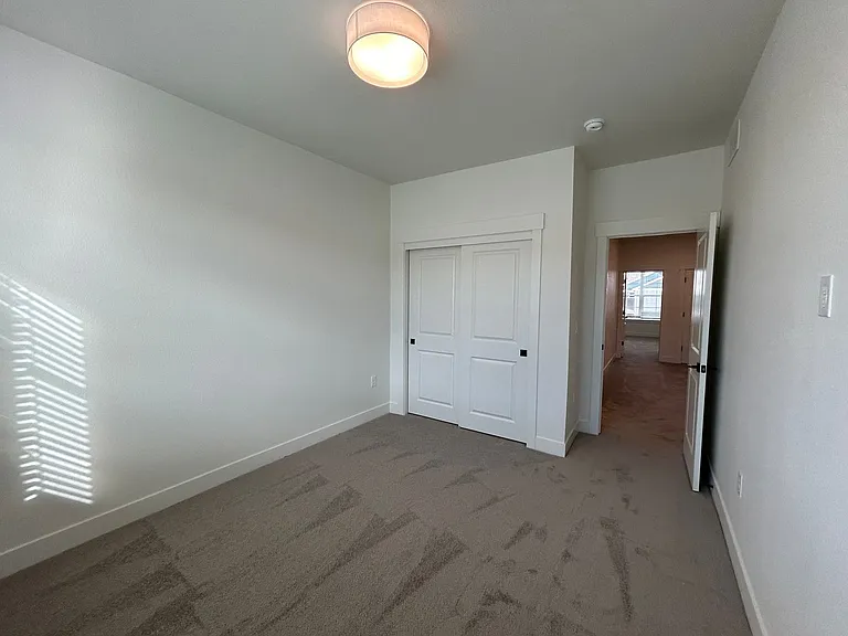 5061 Avon Ave — Photo 9