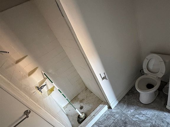 4th image of 4440 Coleman Rd