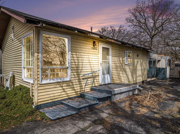 13035 Polk St, Cedar Lake, IN 46303