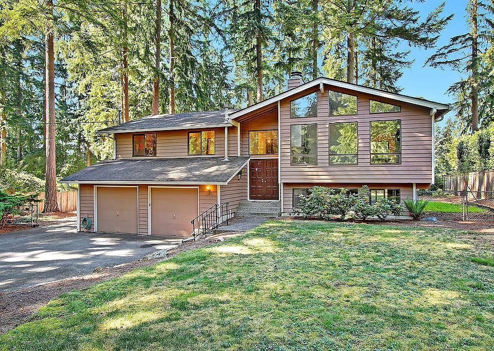 1st image of 7931 207th St SE