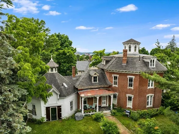 481 Hanover Street, Manchester, NH 03104