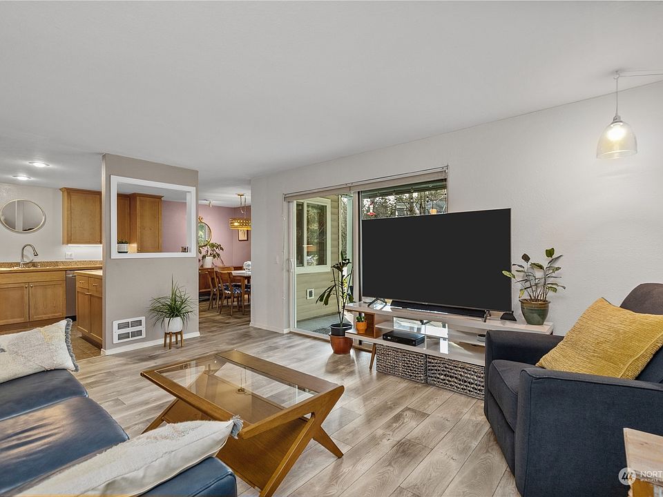 2721 NE 195th Street UNIT 7, Lake Forest Park, WA 98155 Zillow
