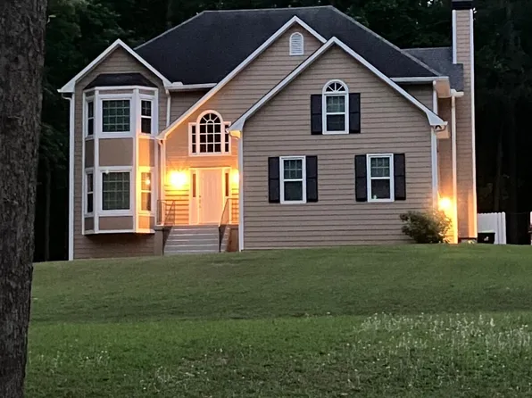 405 Ridgemont Dr, Fayetteville, GA 30215