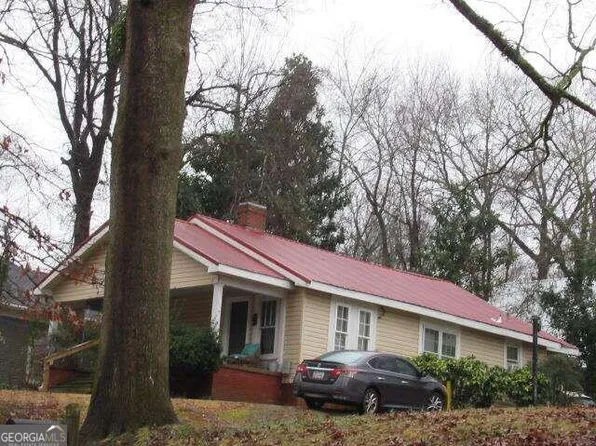 526 College St, Carrollton, GA 30117