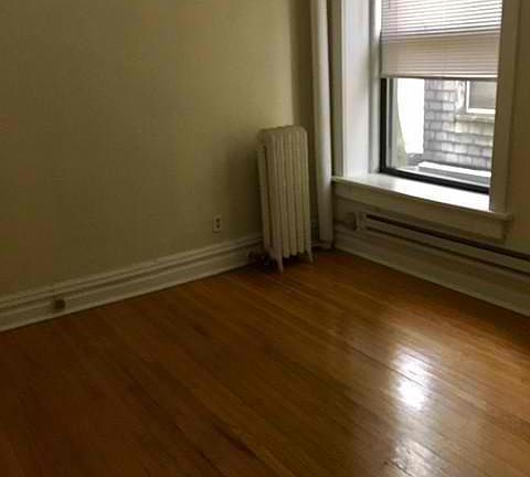 4th image of 428 W Belden Ave #6C