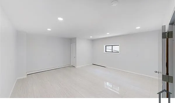 37 Lakeshore Dr — Photo 5