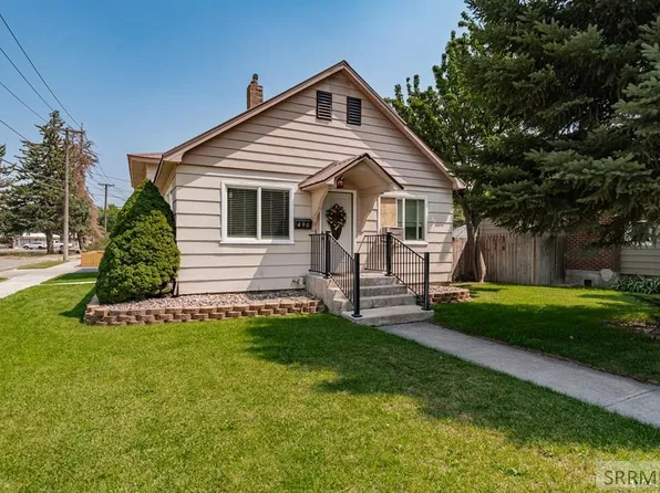 490 Highland Dr, Idaho Falls, ID 83402