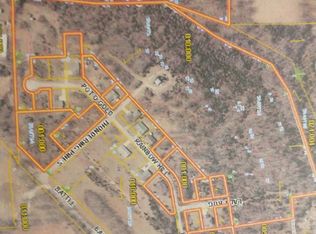 30 Lady Bug Ln, Reeds Spring, MO 65737