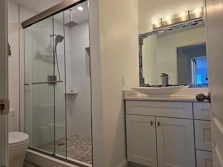 600 W Brigantine Ave #310 — Photo 21