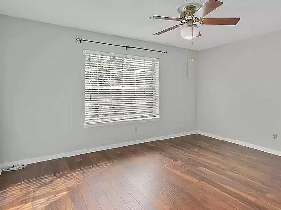 2nd image of 1701 Lobdell Ave