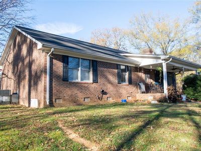 2961 Wormranch Rd, Haw River, NC, 27258