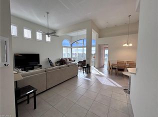 1530 Clermont Dr #401G, Naples, FL 34109