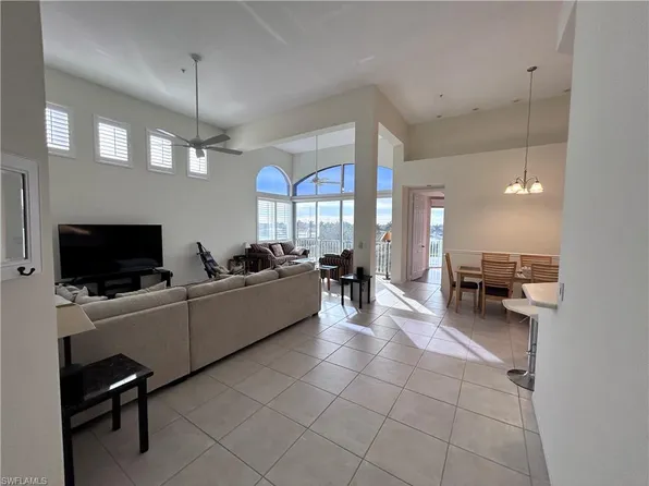 1530 Clermont Dr #401G, Naples, FL 34109