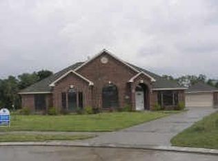 2024 Brentwood Dr, Alvin, TX 77511