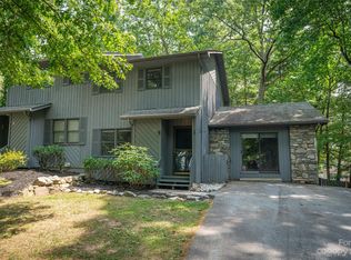 10 Pensacola Hts, Arden, NC 28704