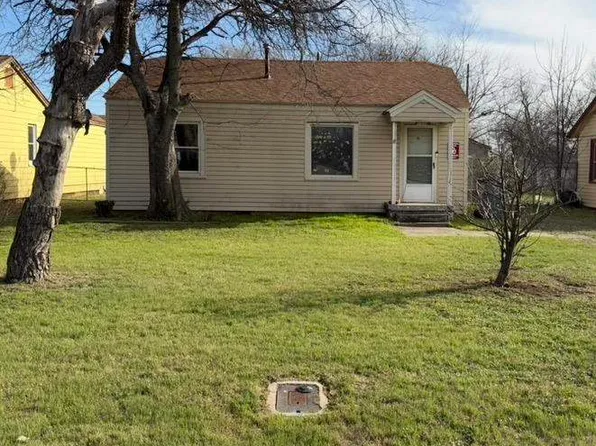1004 SW McKinley Ave, Lawton, OK 73501