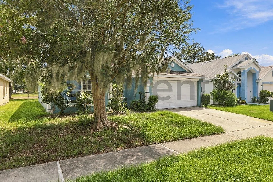 3 bed, 1462 sqft, $2,375 — Photo 3