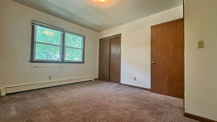 614 E Jefferson St #9 — Photo 8