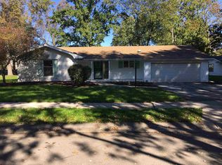 7007 Forestview Dr, Fort Wayne, IN 46815