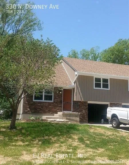 330 N Downey Ave — Photo 1