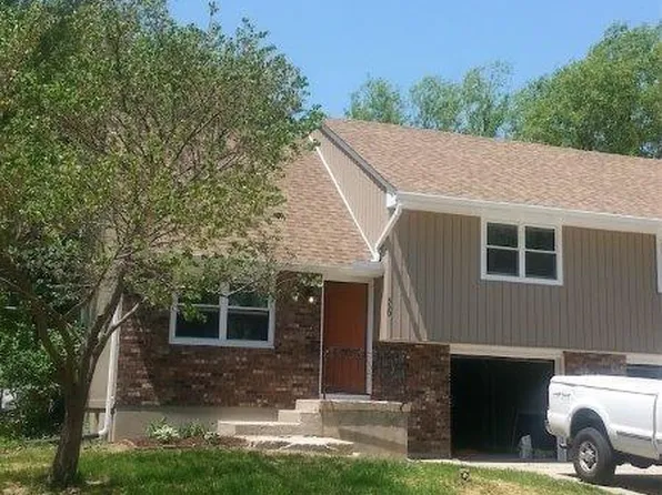 330 N Downey Ave, Independence, MO 64056