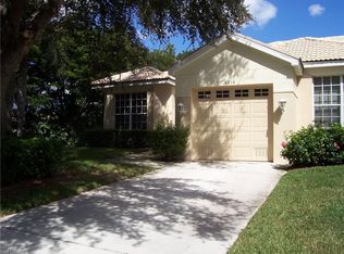 8814 Middlebrook Dr, Fort Myers, FL 33908