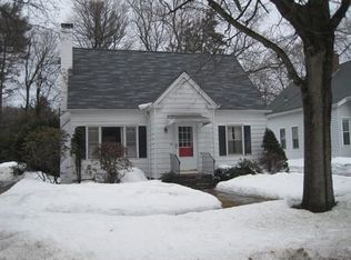28 Rich St, Worcester, MA 01602