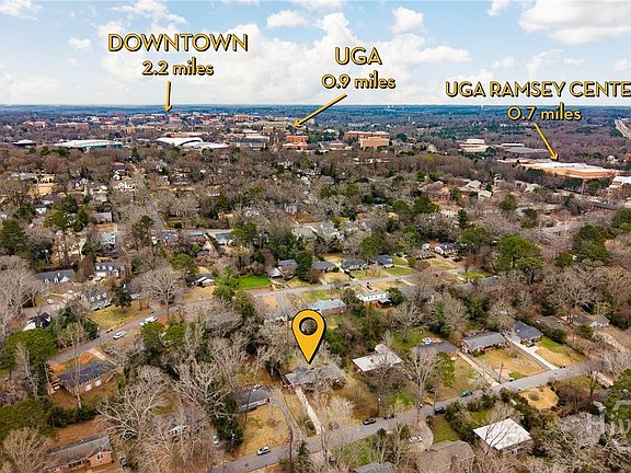 4th image of 145 Riverdale Drive