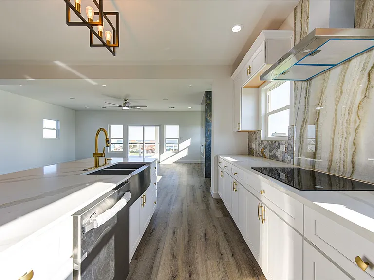 21201 Scissor Tail Ln — Photo 13