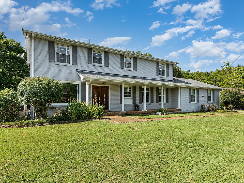 1st image of 232 Clearlake Dr W