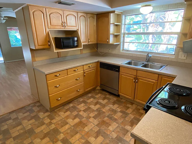 1996 Arvis Cir E — Photo 27