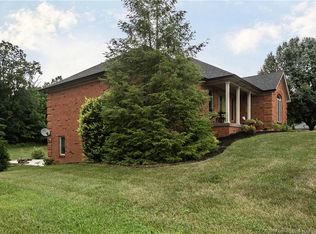 5670 Cedarview Ct NE, Corydon, IN 47112