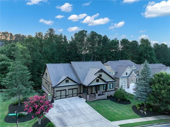 15 Lullwater Ct, Dallas, GA 30132