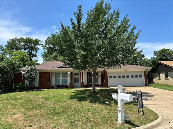 2108 Lejuan Ct, Arlington, TX 76010
