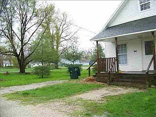 2nd image of 1809 E Dudley Ave