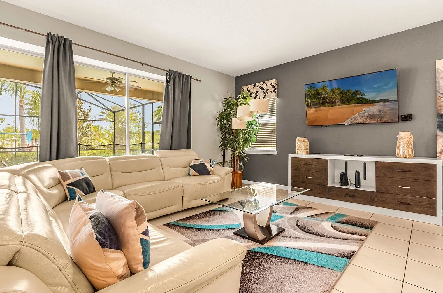 9 bed, 6.0 bath, 4101 sqft, $6,443 — Photo 1