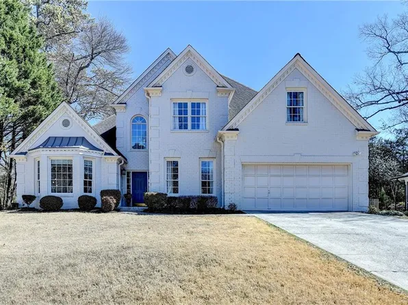 212 Sunset Hills Dr, Norcross, GA 30071