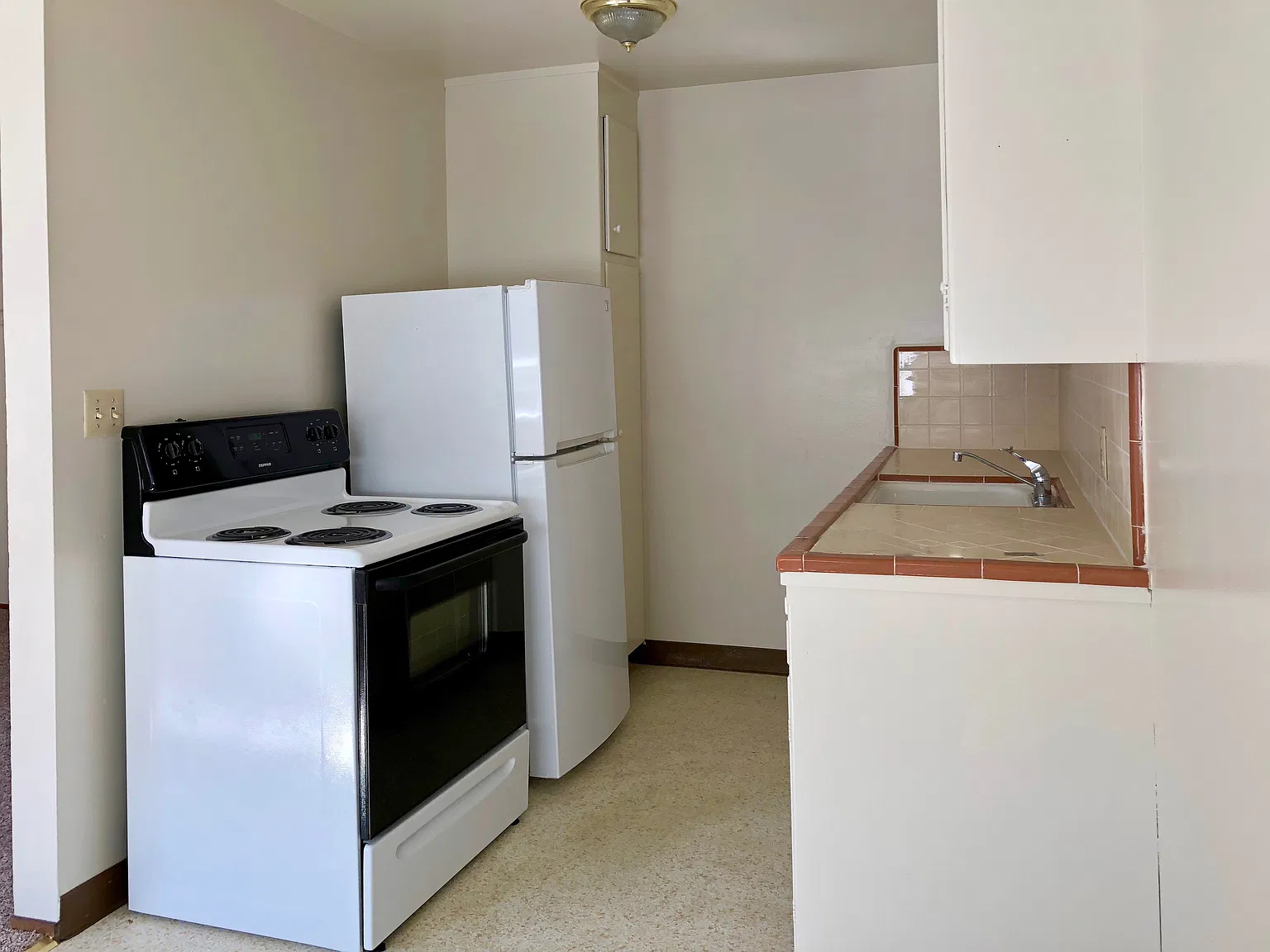 1 bed, 468 sqft, $1,850 — Photo 3