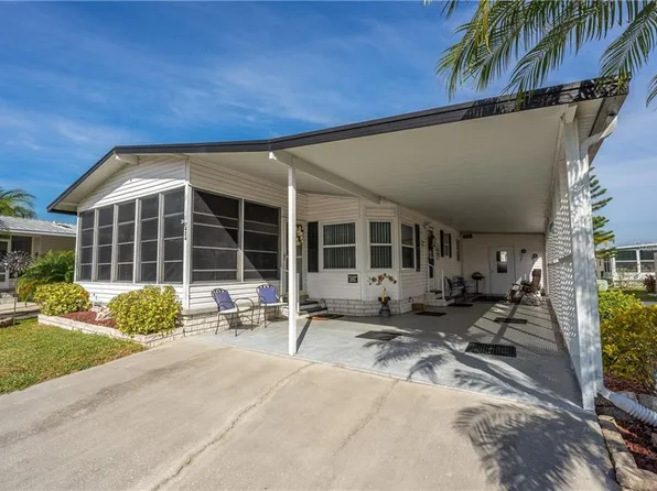 424 Pelican Dr S, Oldsmar, FL 34677