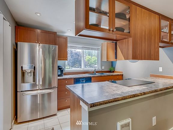 5th image of 14010 NE 181st Pl