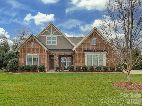 1428 Torrens Dr, Monroe, NC 28110