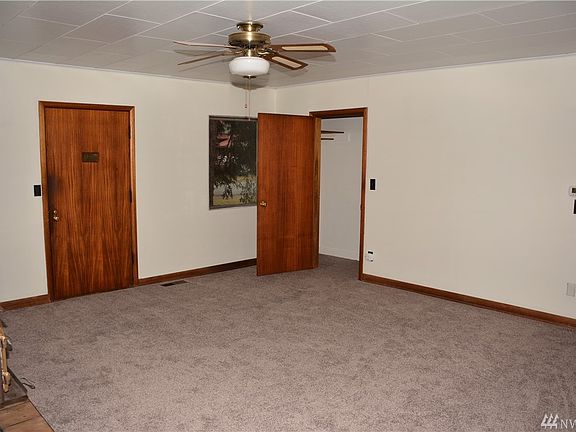 5th image of 623 Lincoln Ave